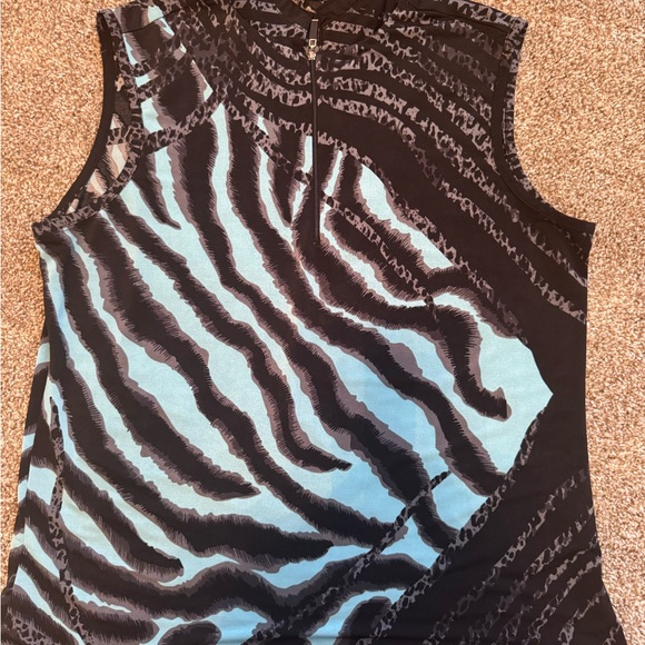 DKNY Golf Women’s Zebra Print Sleeveless Top - Black and Blue Size  Medium EUC - Picture 7 of 8